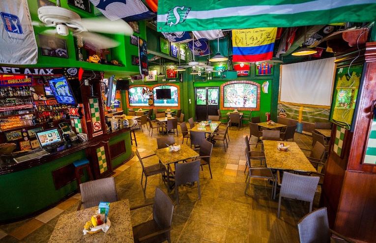 Restaurants - 13