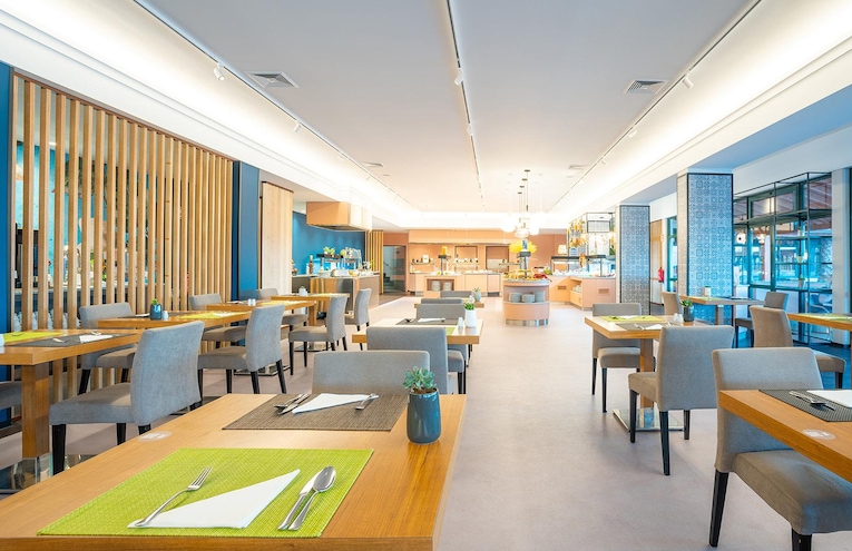 Restaurants - 4