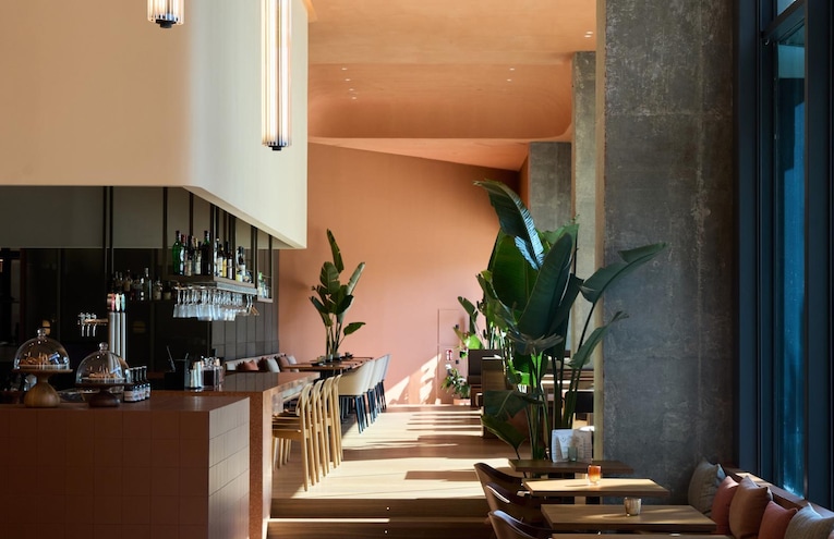 Restaurants - 13