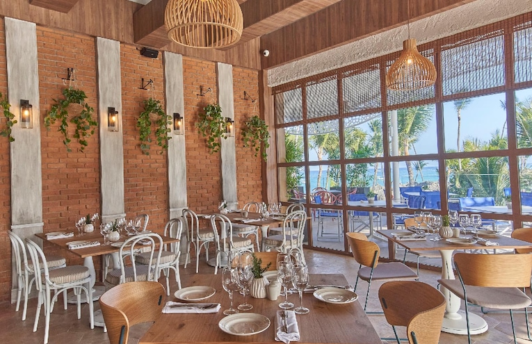 Restaurants - 4