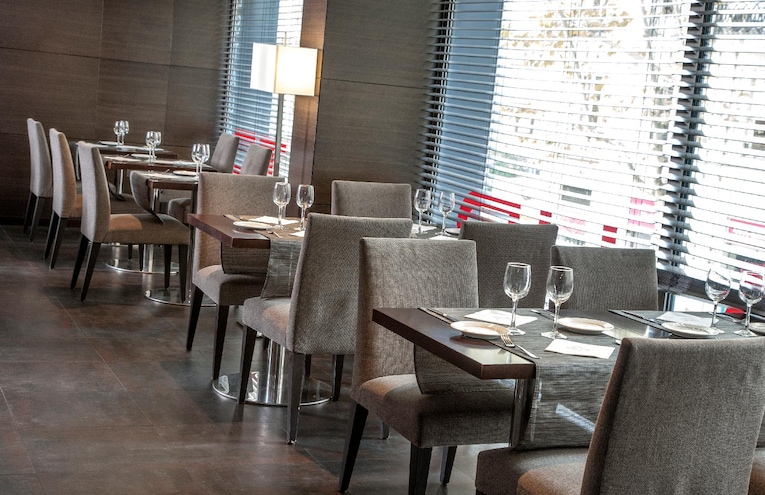 Restaurants - 5