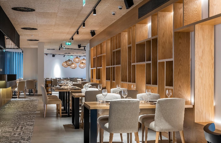 Restaurants - 3