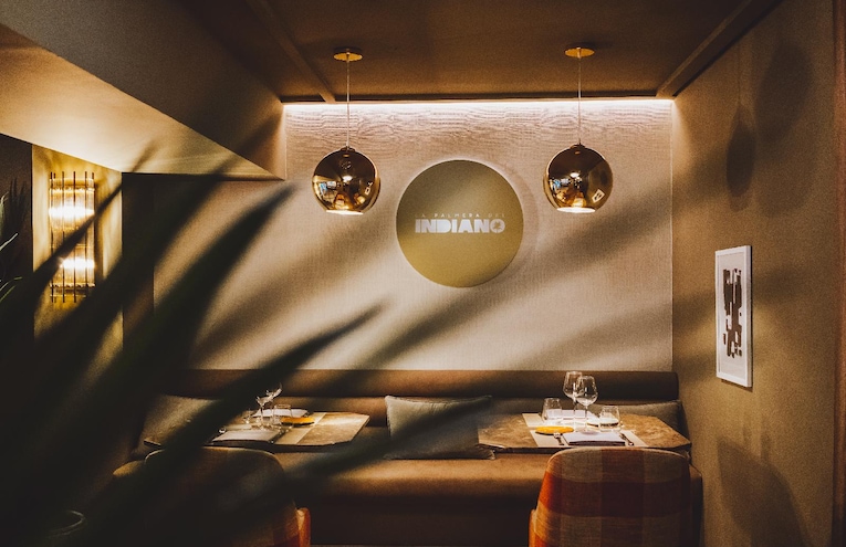 Restaurants - 16