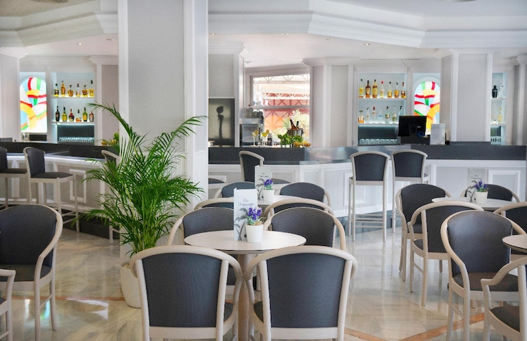 Restaurants - 3