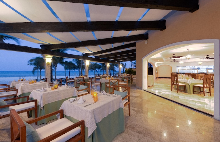 Restaurants - 7