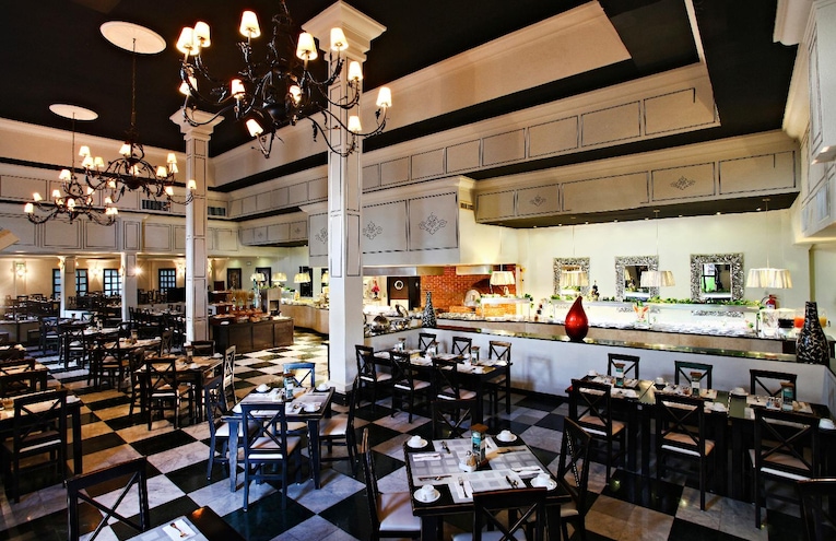 Restaurants - 10