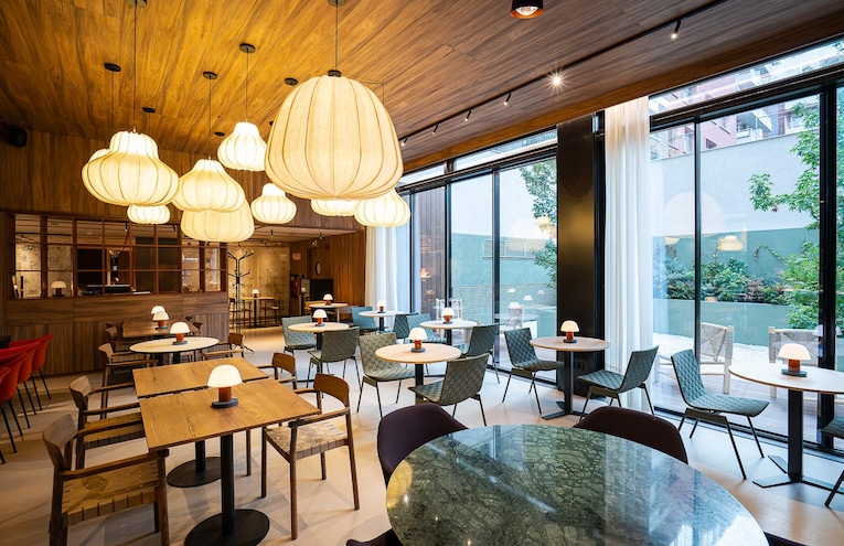 Restaurants - 4