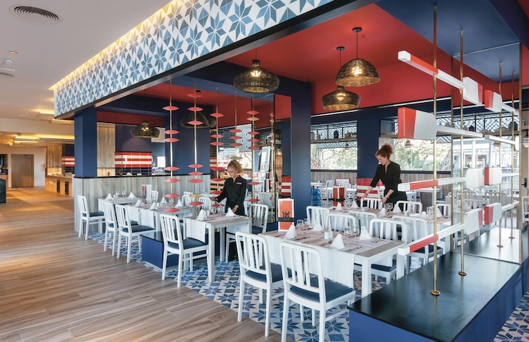 Restaurants - 10