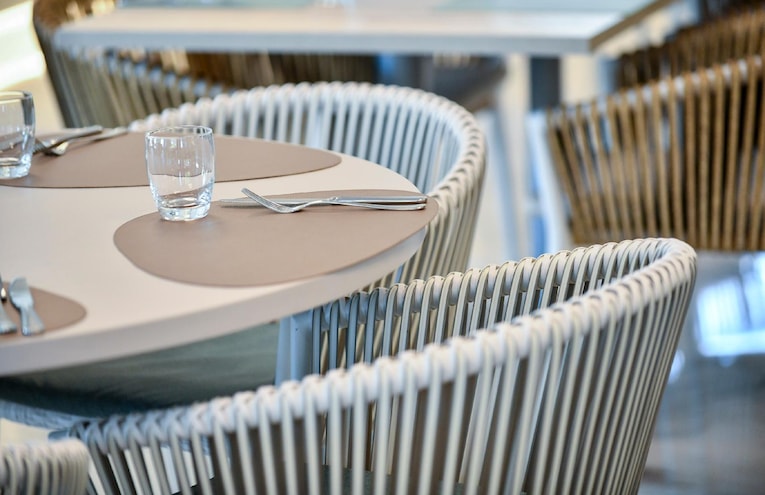 Restaurants - 4
