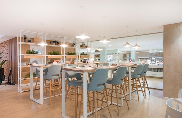Restaurants - 4