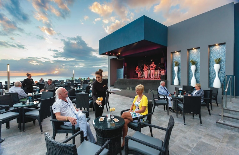 Restaurants - 10
