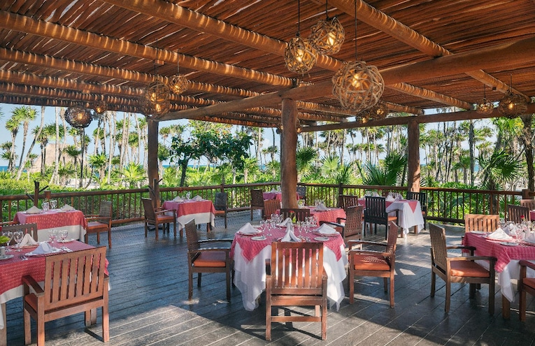 Restaurants - 7