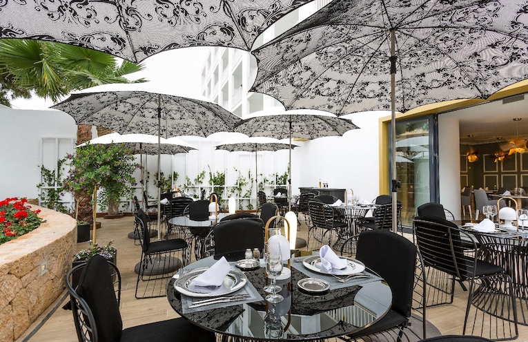 Restaurants - 5