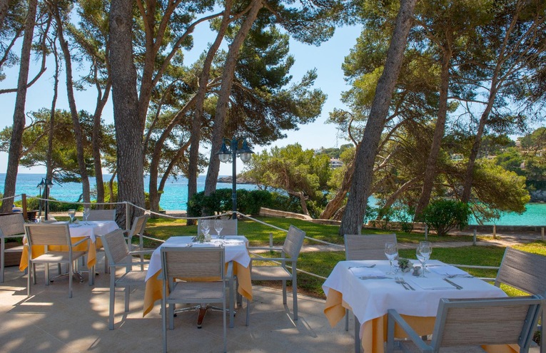 Restaurants - 4