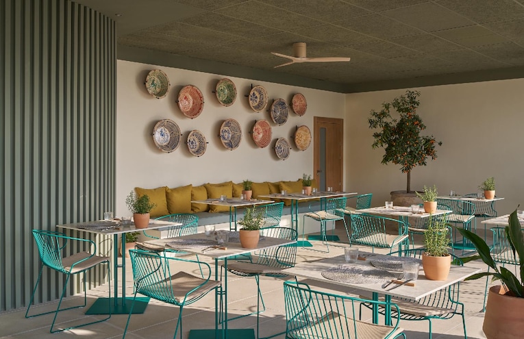 Restaurants - 7