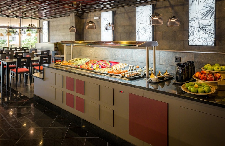 Restaurants - 6