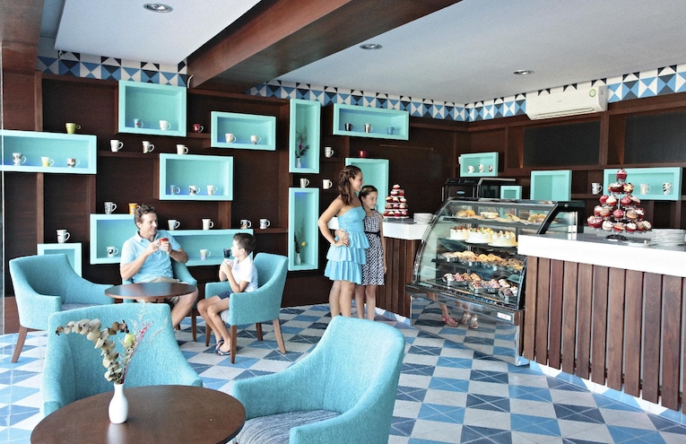 Restaurants - 7