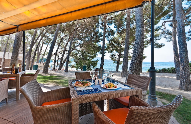 Restaurants - 1