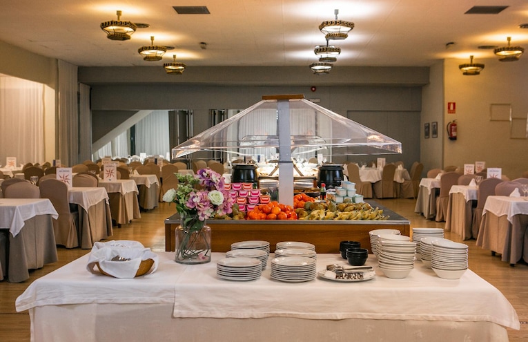 Restaurants - 3