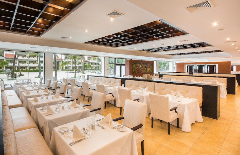 Restaurants - 8