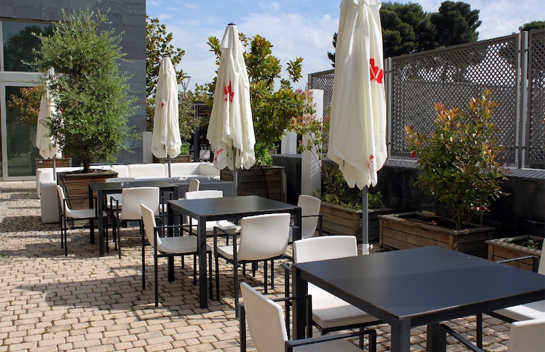 Restaurants - 1