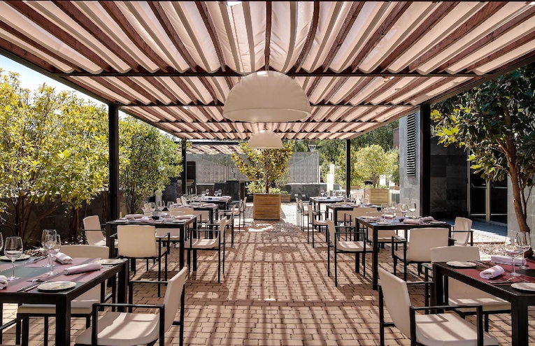 Restaurants - 4