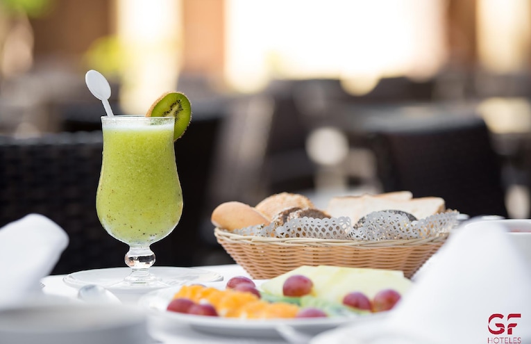 Restaurants - 4