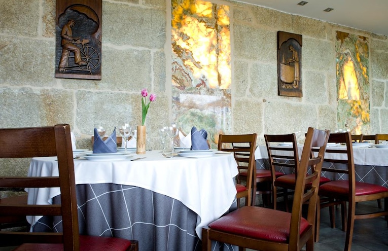 Restaurants - 7