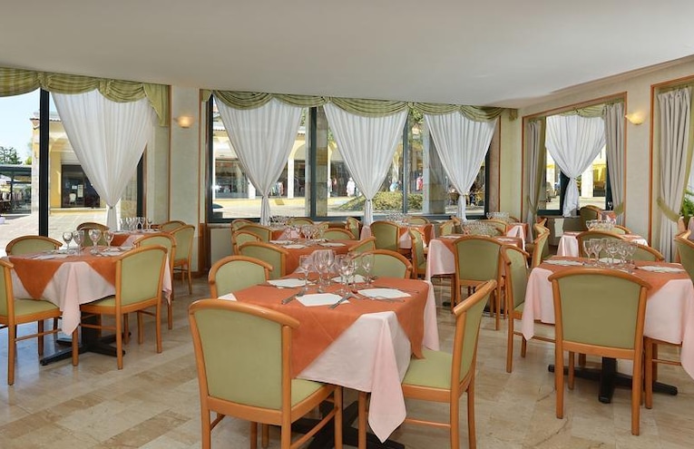 Restaurants - 1