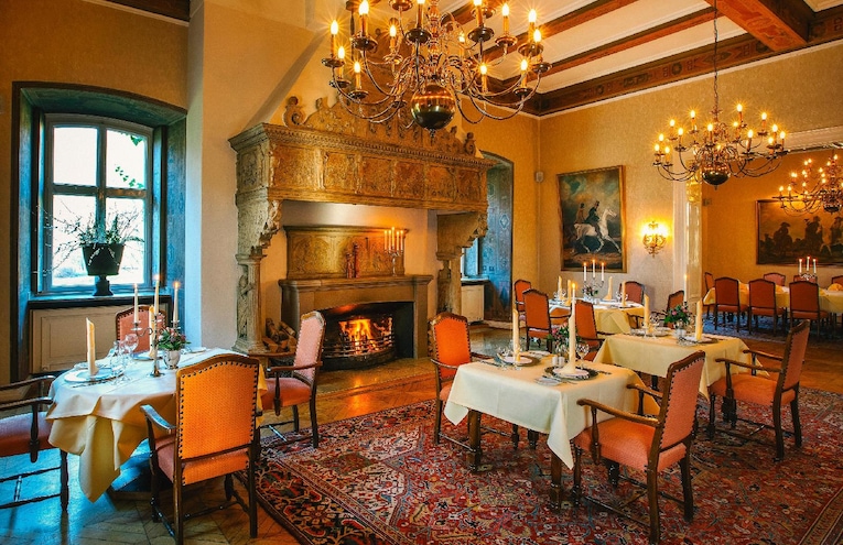 Restaurants - 3