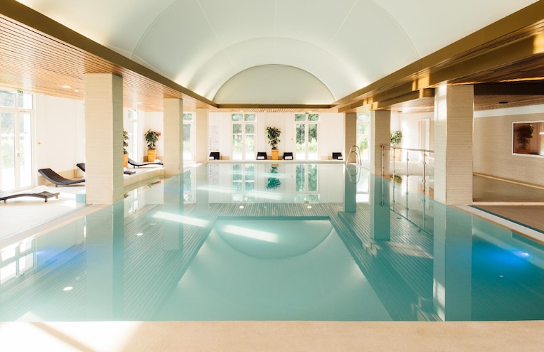 Schwimmbäder - 1