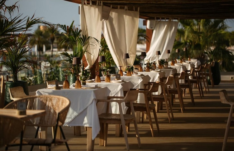 Restaurants - 4