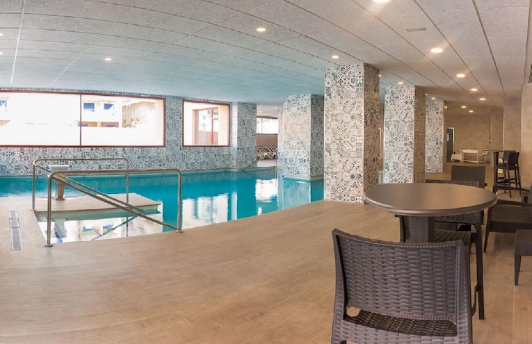 Schwimmbäder - 4