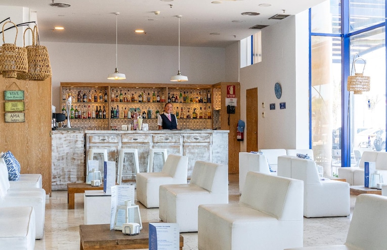 Restaurants - 3