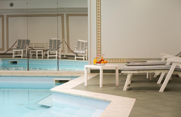 Schwimmbäder - 1