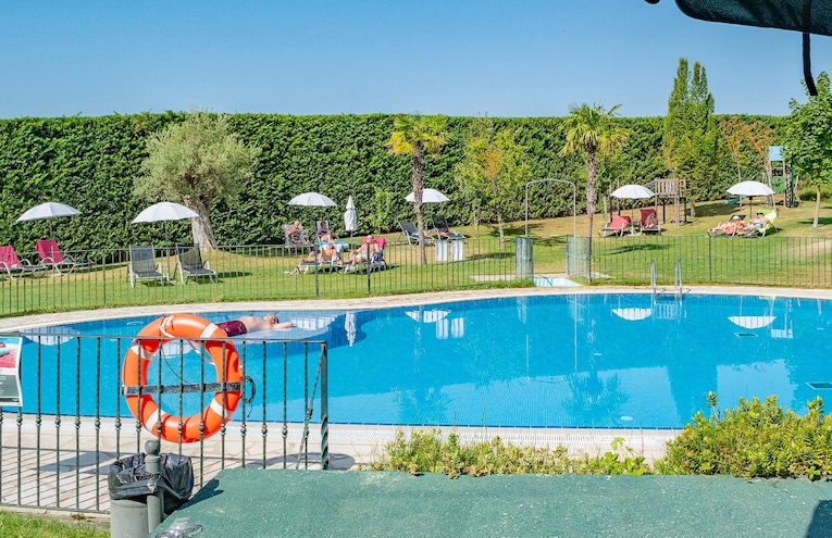Schwimmbäder - 3