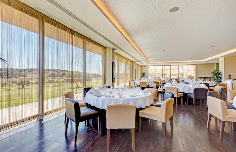 Restaurants - 4