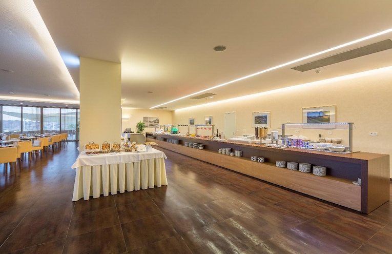 Restaurants - 5