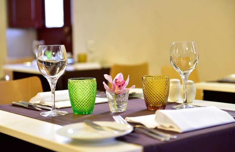 Restaurants - 1