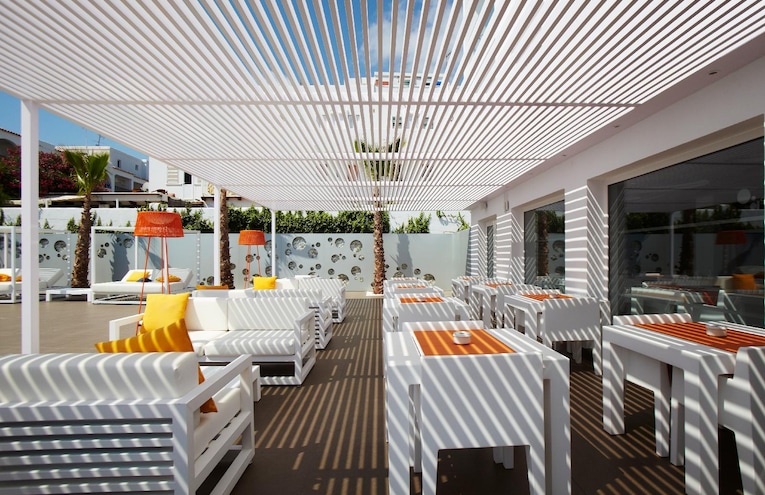 Restaurants - 3