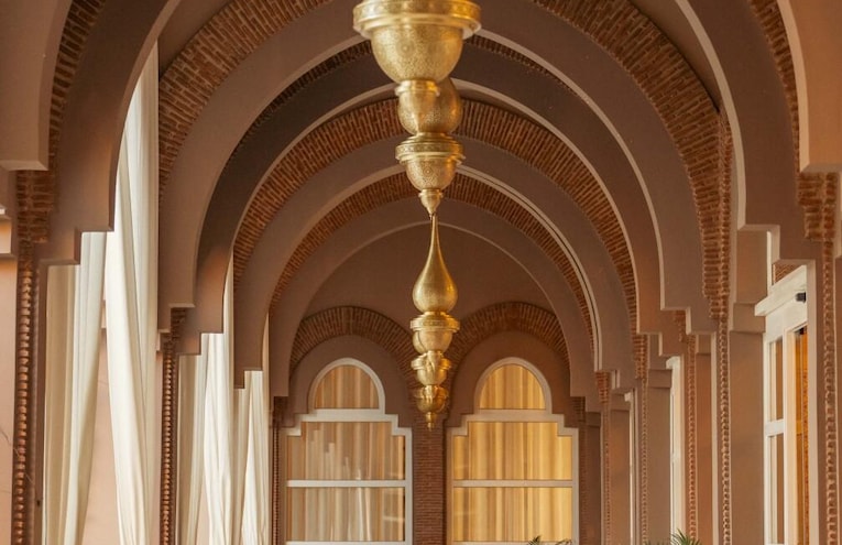 Restaurants - 7