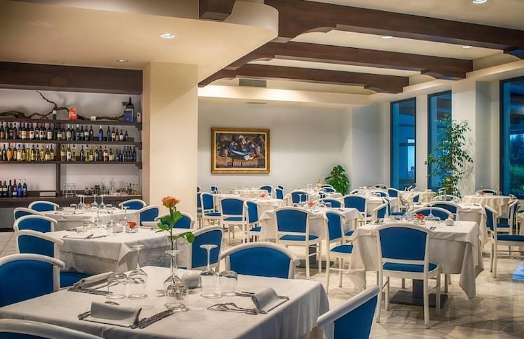 Restaurants - 1