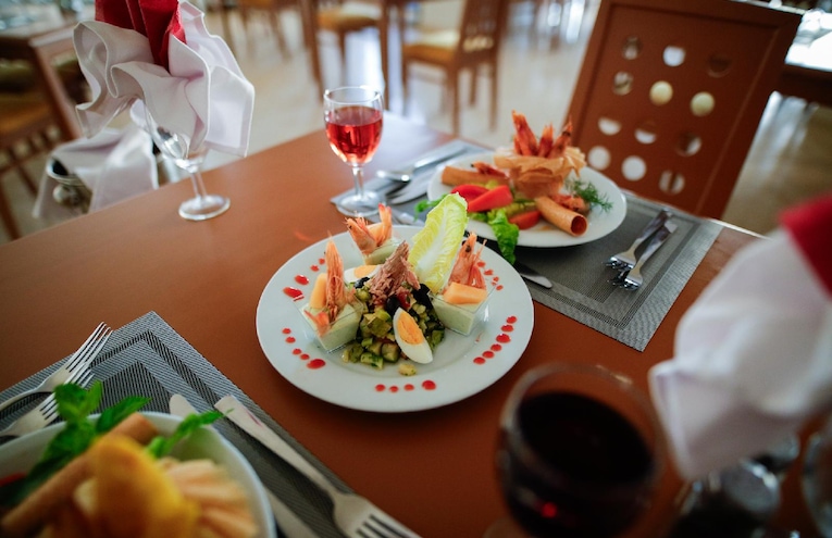Restaurants - 5