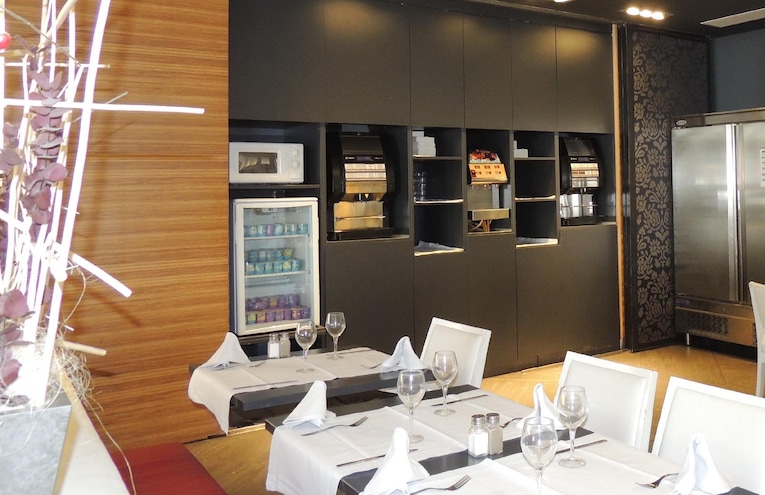 Restaurants - 5