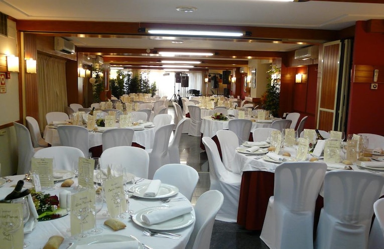 Restaurants - 1