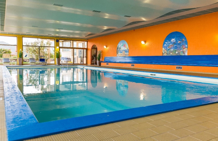 Schwimmbäder - 1