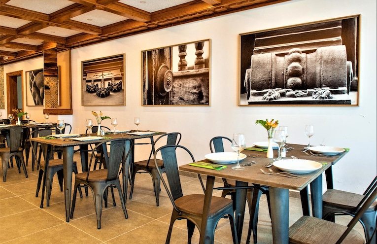 Restaurants - 4