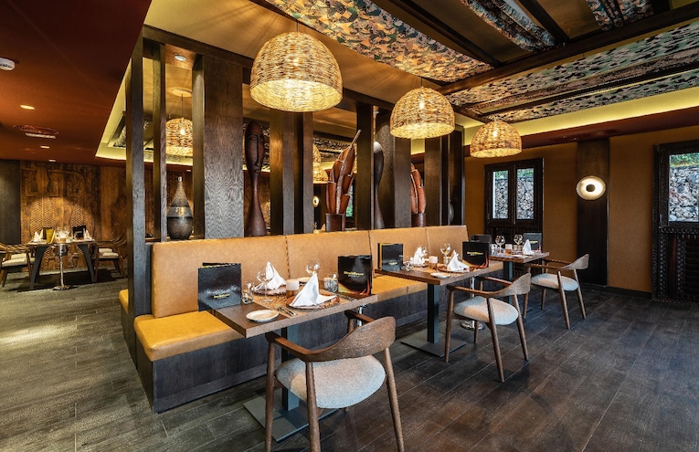 Restaurants - 4