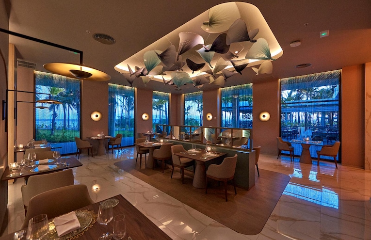 Restaurants - 7