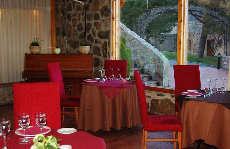 Restaurants - 3